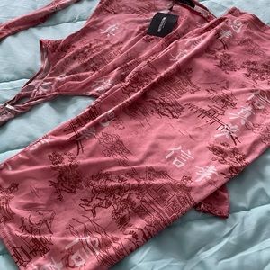 Two piece set